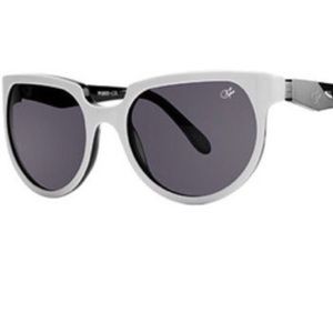 Proenza Schouler white sunglasses !